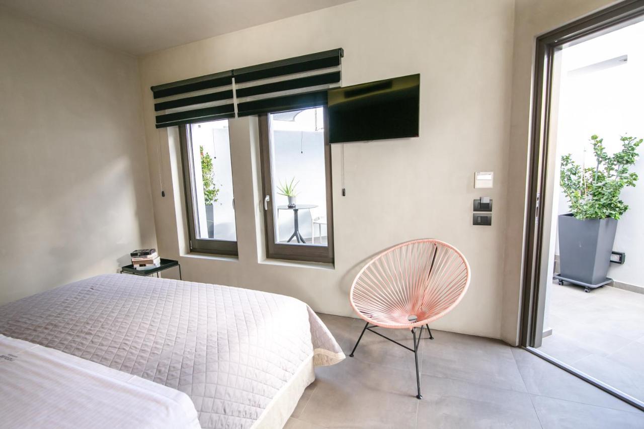 Marquise Suites - Adults Only Тира Экстерьер фото